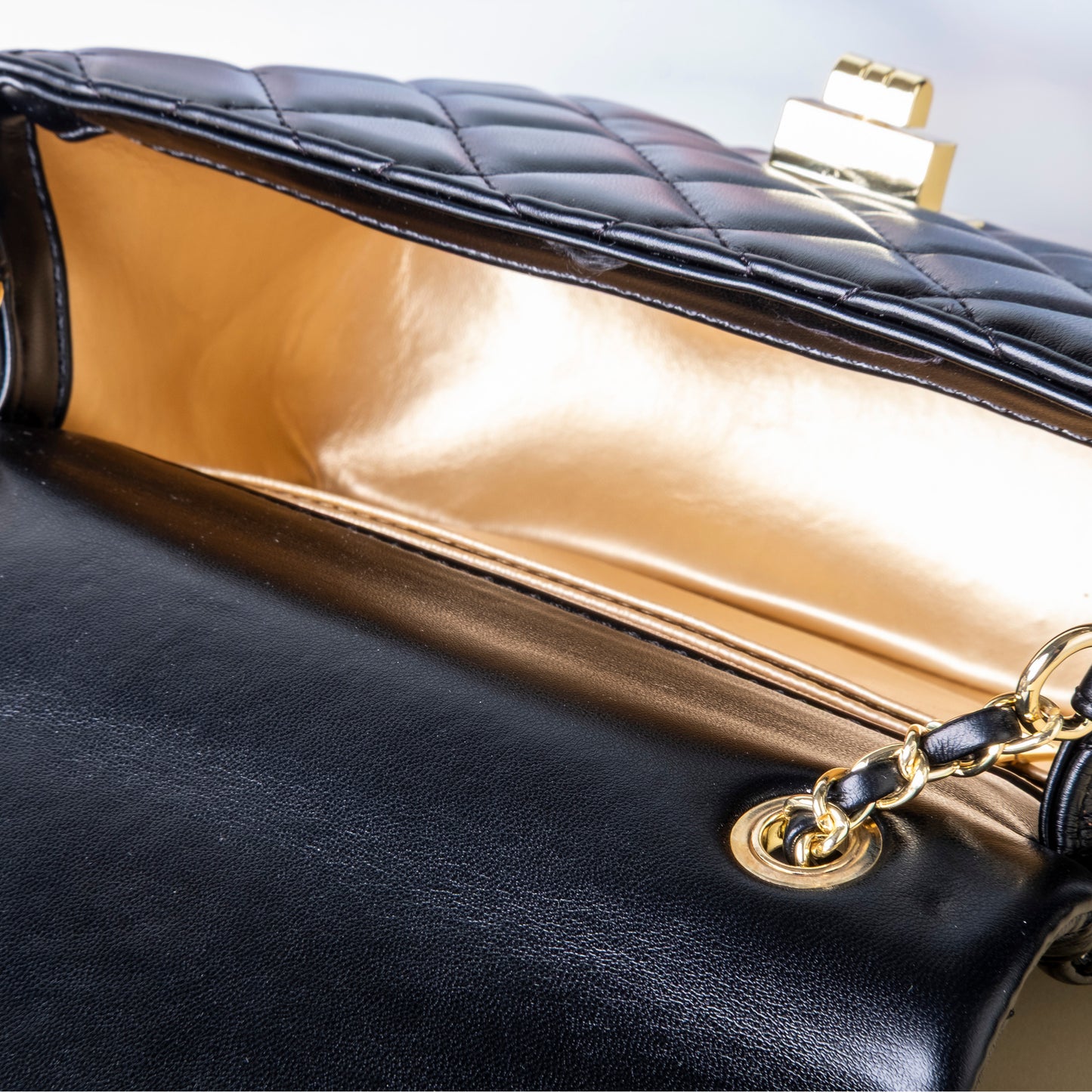 Fabufabu Cowhide leather gold ball and gold chain handbag - starcopia design store