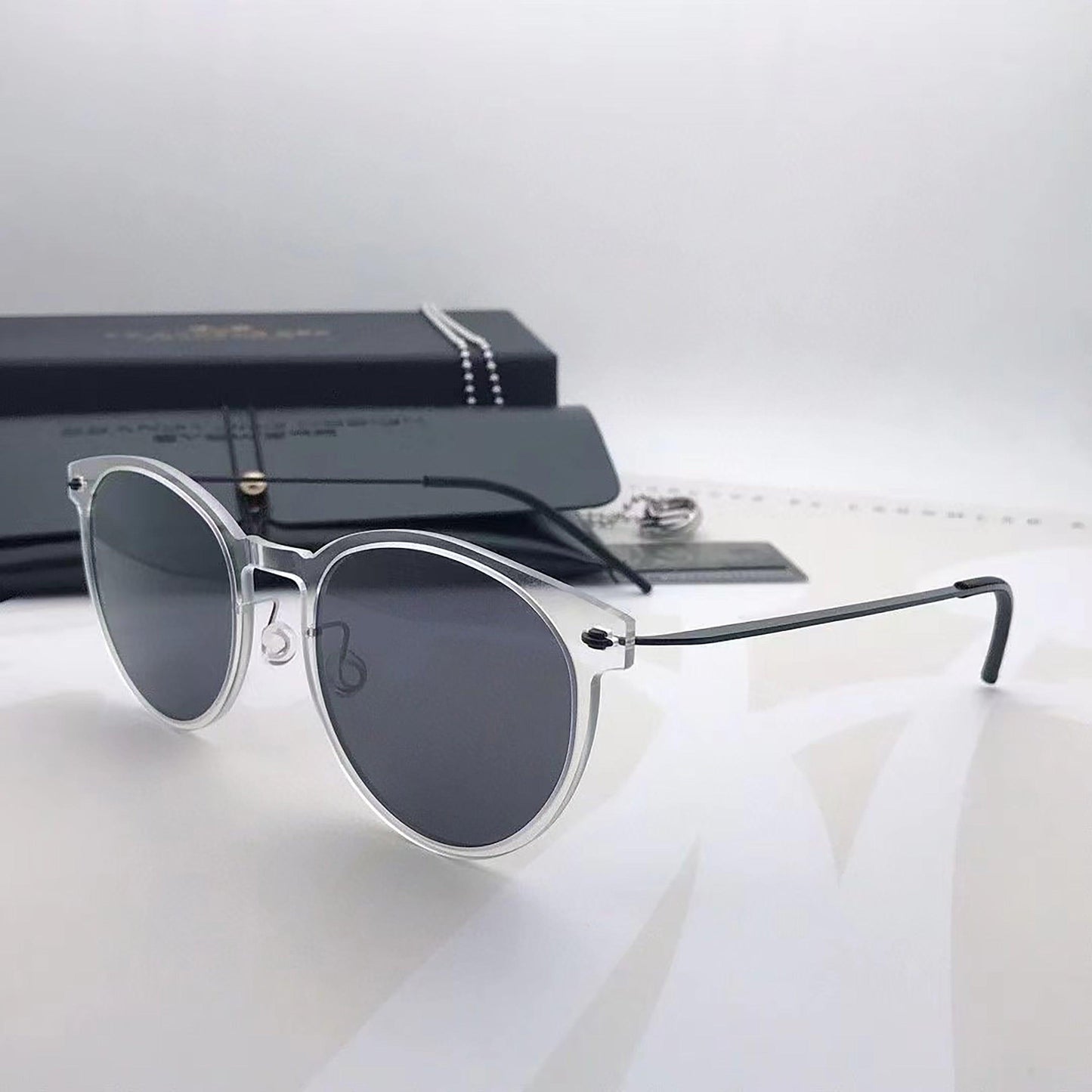 Fabufabu Trendy Transparent Frame Sunglasses - starcopia design store