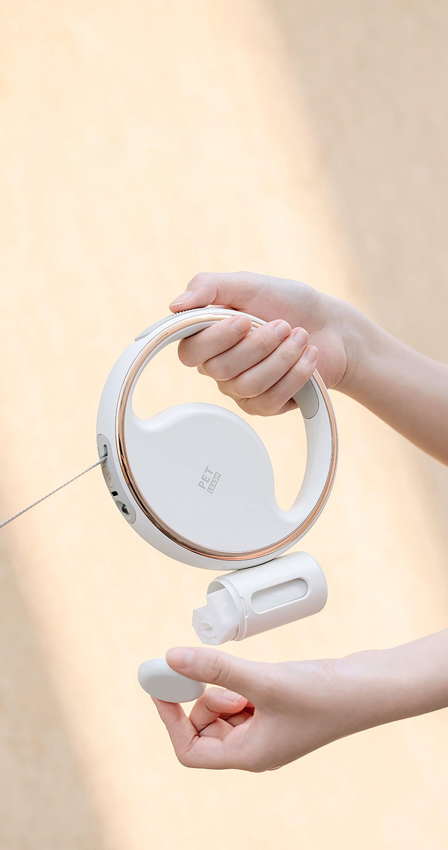 Automatic Lighting Retractable Pet Leash - starcopia design store