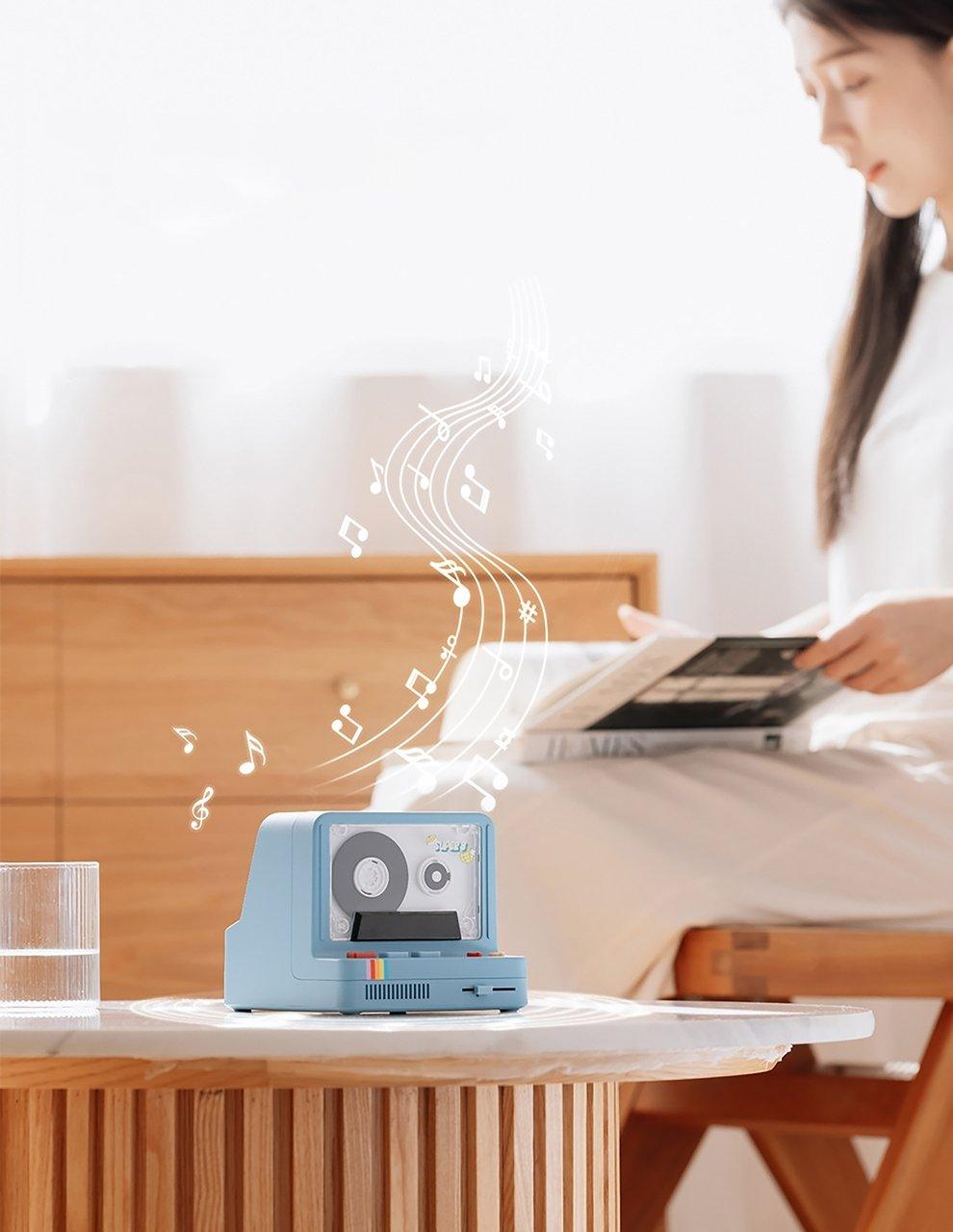 cassette style bluetooth speaker - starcopia design store