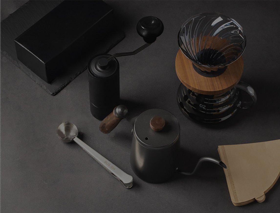 hand-cranked coffee grinder - starcopia design store