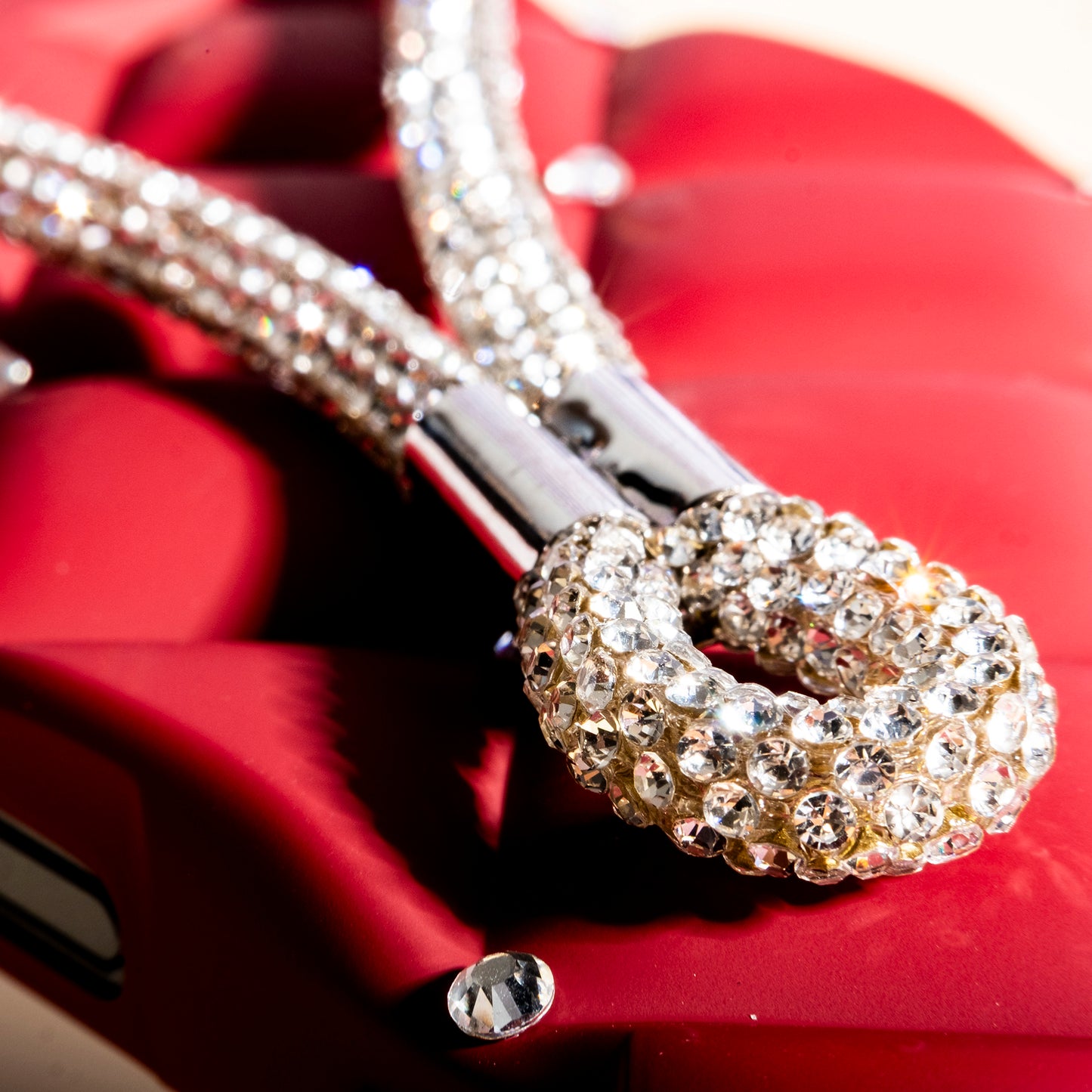 iPhone 17 Pro Max ケース シルバーストーン キルティングケース