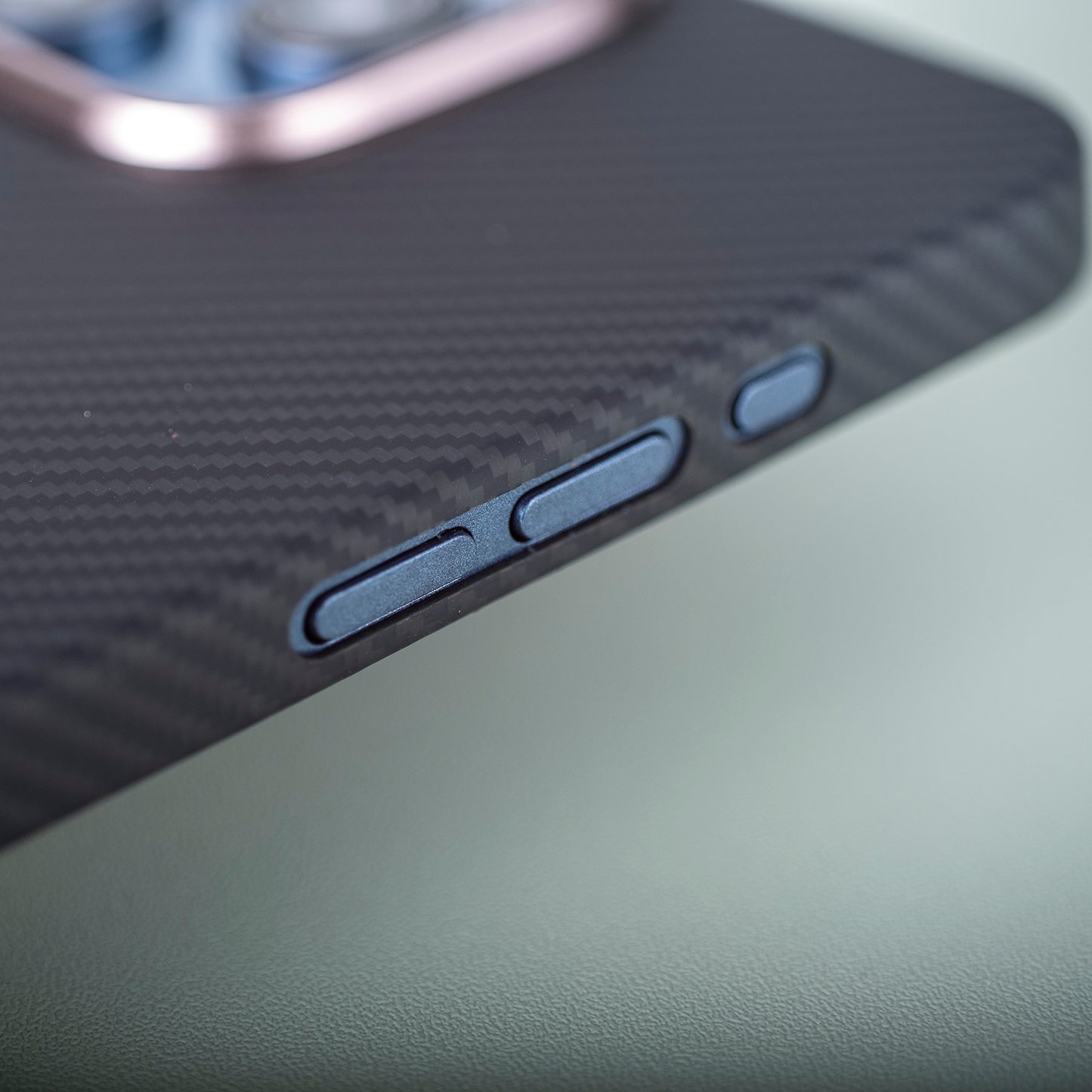 適用於 iPhone 15 Pro Max 的 1500D 芳綸手機殼