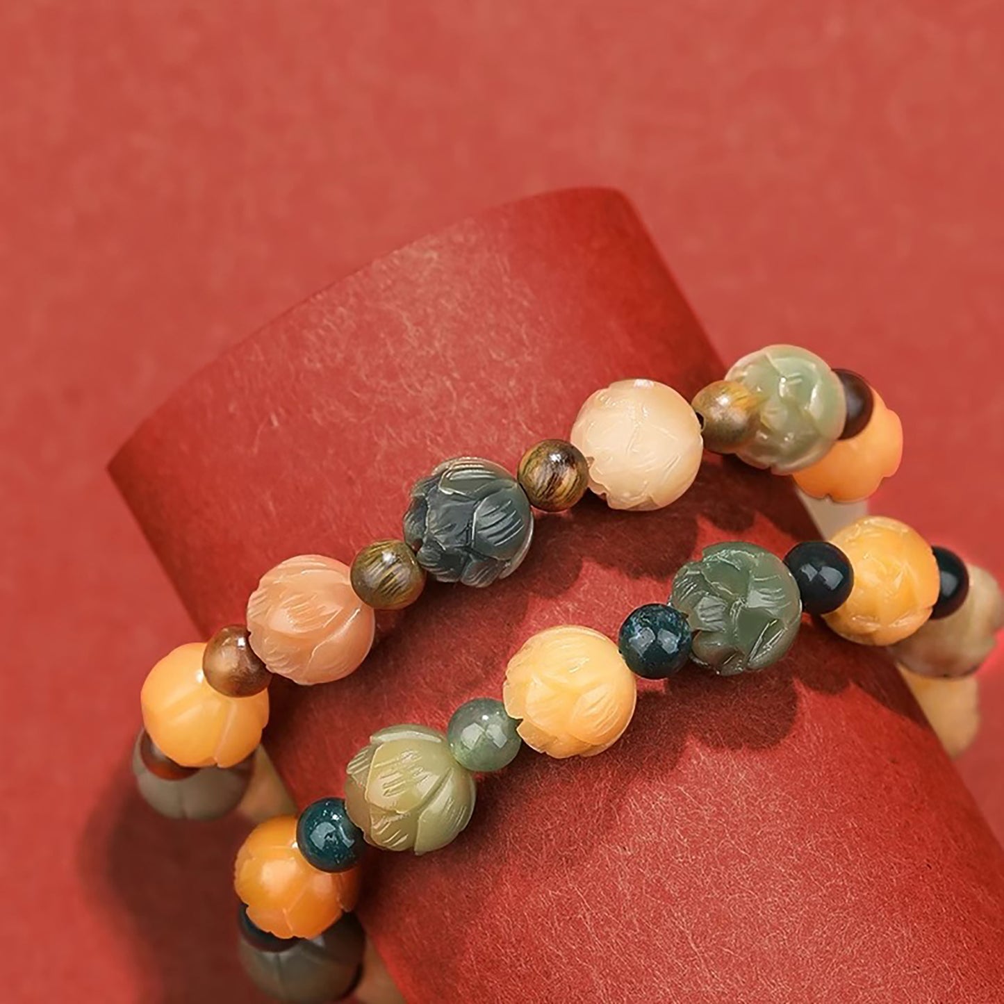 Fabufabu Handmade Water Grass Agate Lotus Style Bodhi Bracelet