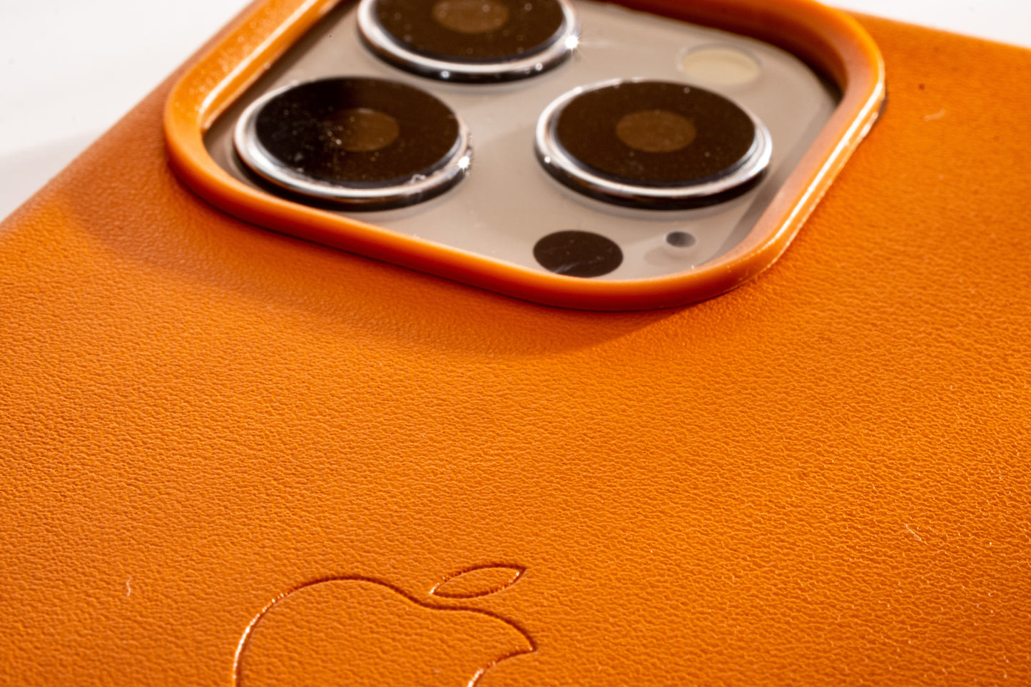 leather phone case compatible with iPhone 14 pro max series