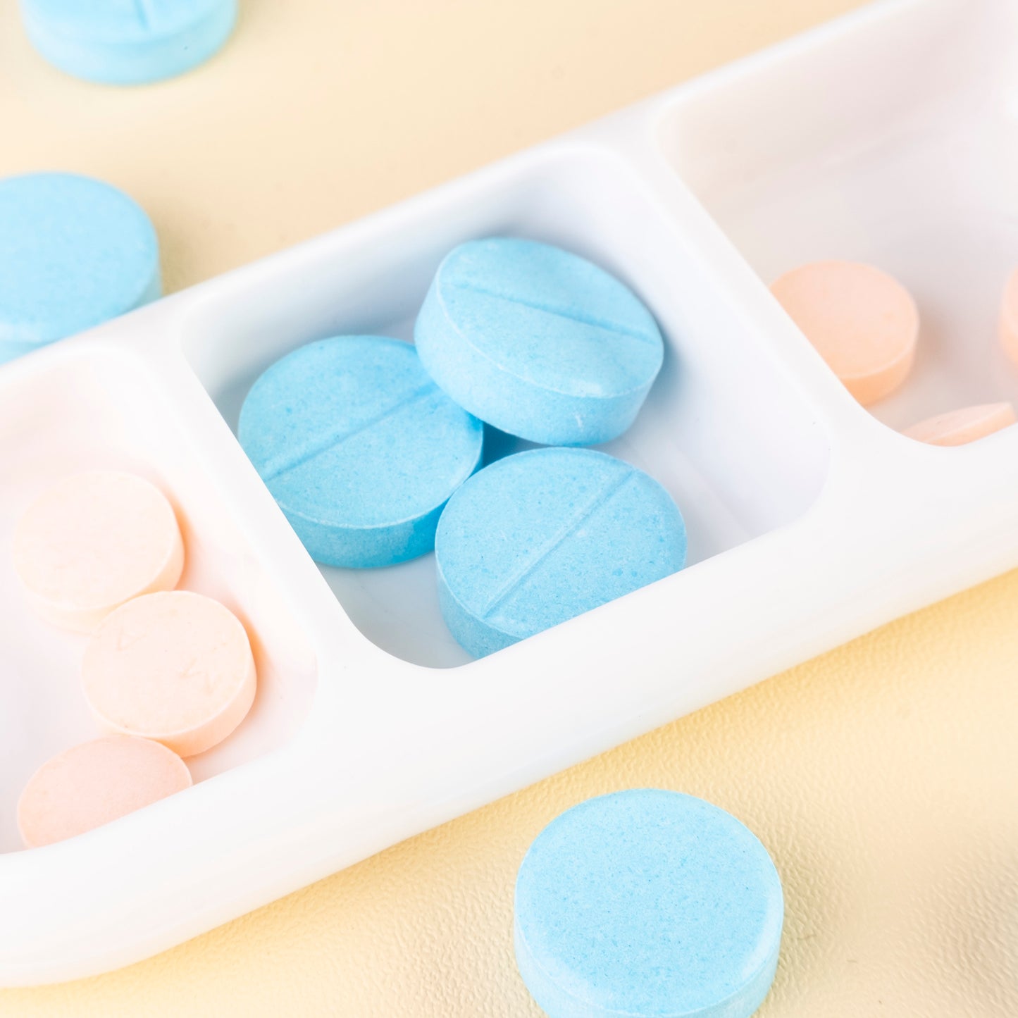 3 Compartments Portable Pill Case - starcopia design store