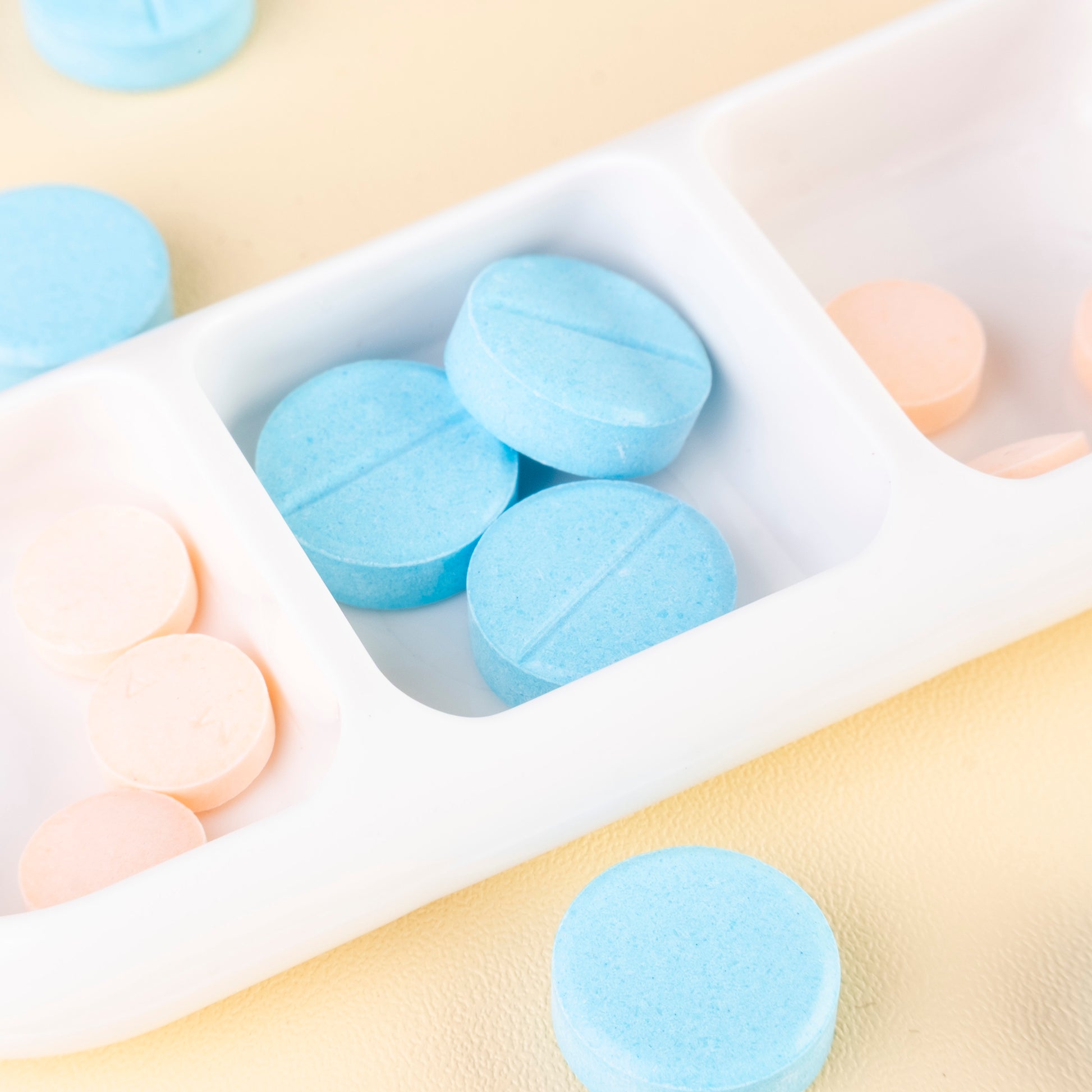 3 Compartments Portable Pill Case - starcopia design store