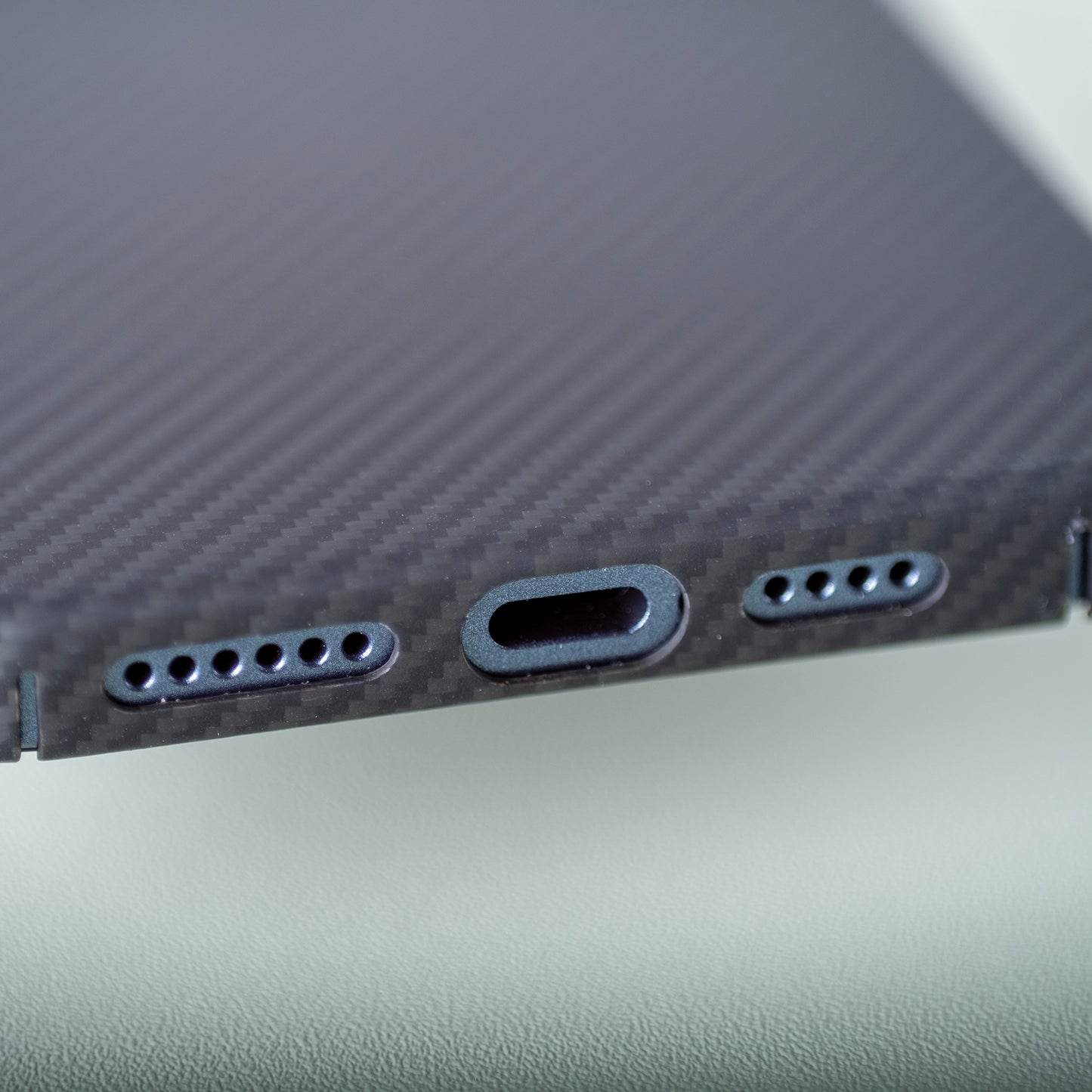 適用於 iPhone 15 Pro Max 的 1500D 芳綸手機殼