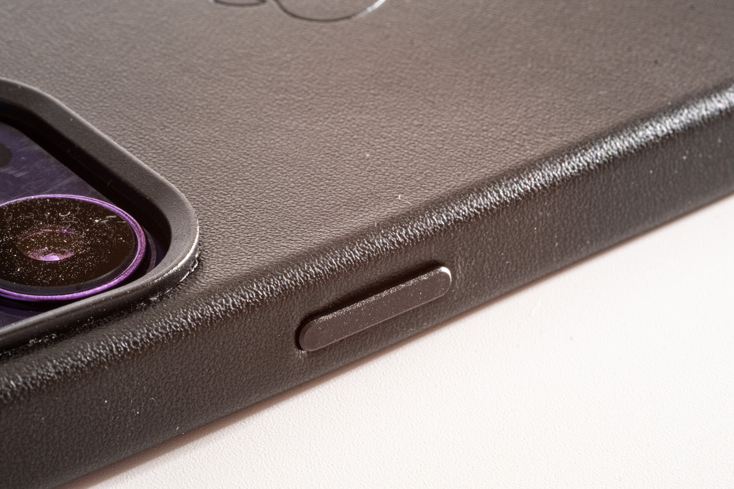 leather phone case compatible with iPhone 14 pro max series