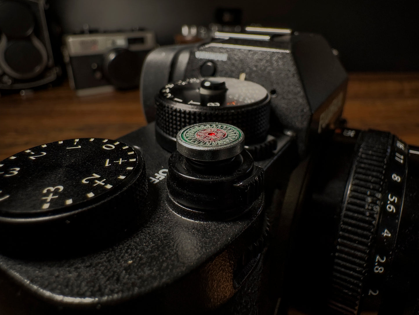Camera Retro Shutter Button Upscale and Delicate brass material
