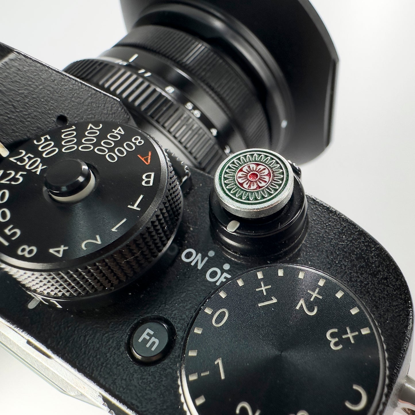 Camera 復古快門按鈕，升級且精緻的黃銅材質